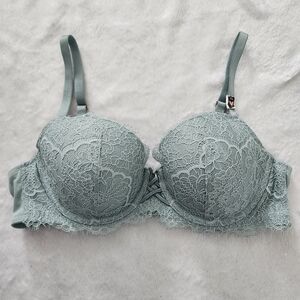 VICTORIA'S SECRET Light Teal Lace Underwire Bra‎ 36C NEW